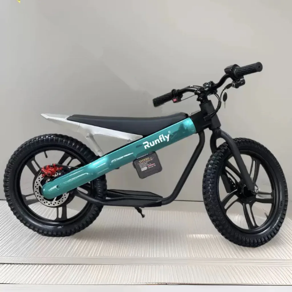 Triciclo elétrico infantil, bicicleta de equilíbrio inteligente para crianças, veículo esportivo motorizado para meninos e meninas.