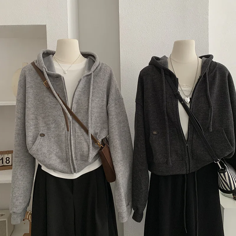 

2025 Мягкая и липкая куртка-толстовка с капюшоном для женщин, осенне-зимний новый стиль, свободный и универсальный топ с длинными рукавами