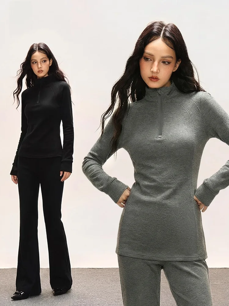 

Повседневный спортивный комплект из двух предметов: женский приталенный топ и брюки с высокой талией, воротник-стойка, длинный рукав, теплый зимний наряд