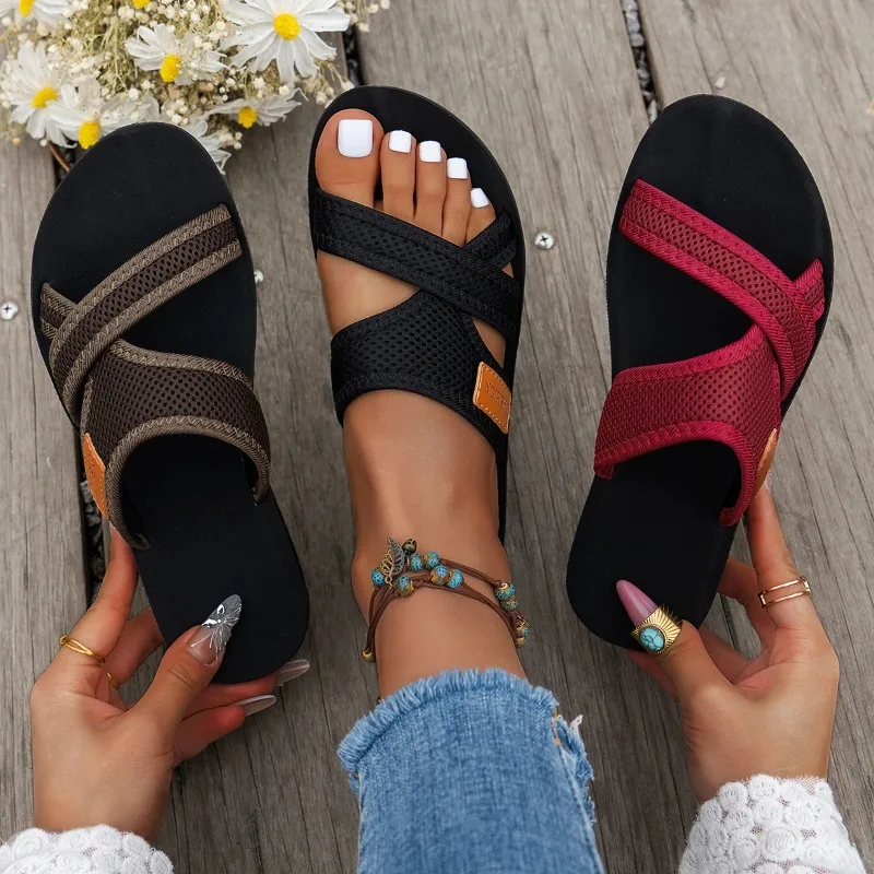 

Fashionable and Versatile Sports-Style Women's Sandals Mesh Fabric, Breathable Comfortable, Skin-Friendly