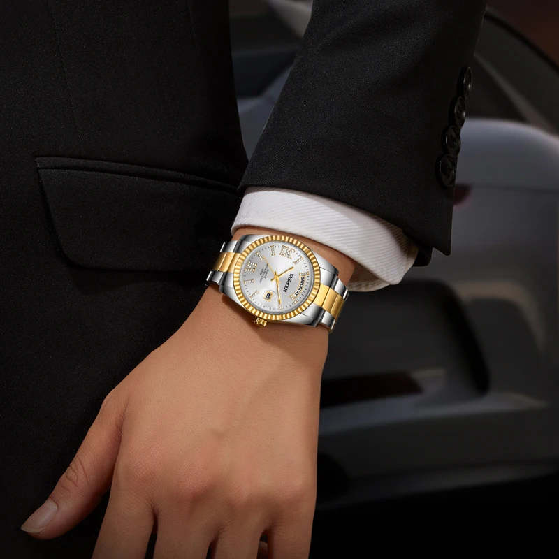 ساعة رجالي ماركة YASHIDUN باللون الذهبي مقاومة للماء كوارتز ساعة رجالية بتصميم مذكرات رومانية للرجال ساعة يد من الفولاذ المقاوم للصدأ