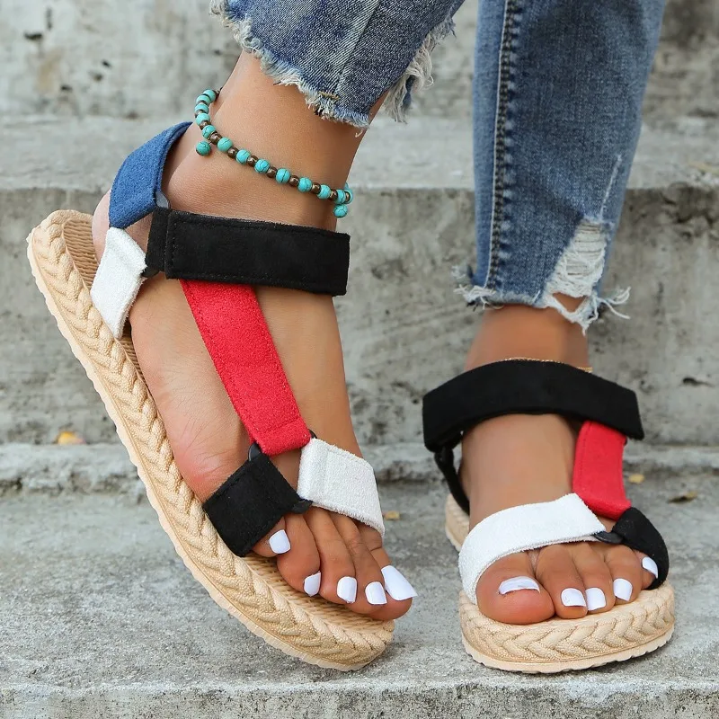 

Women's fashion trend, anti slip and wear-resistant color band sandals