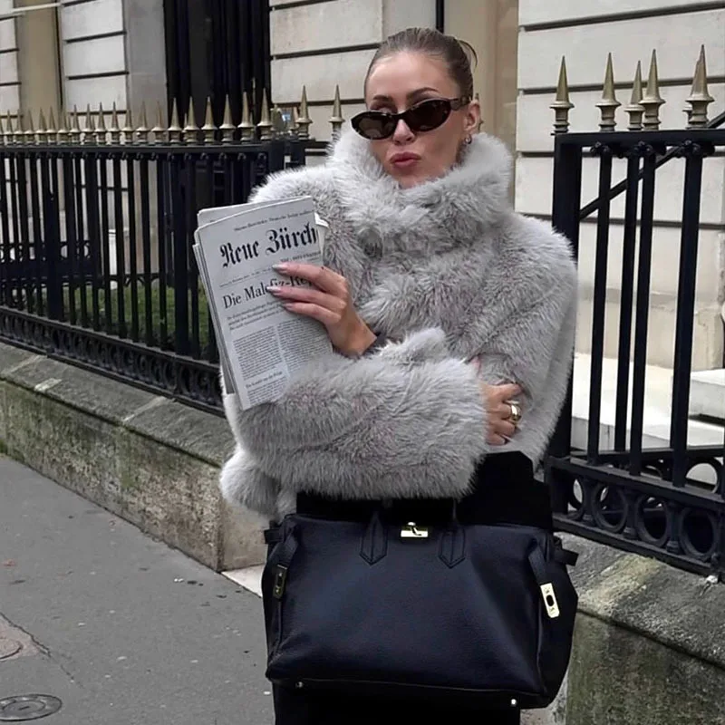 Winter New Fashion Women's Solid Color Stand Collar Long Sleeve Elegant Casual Trendy Faux Fur Cardigans Female Coats Clothes