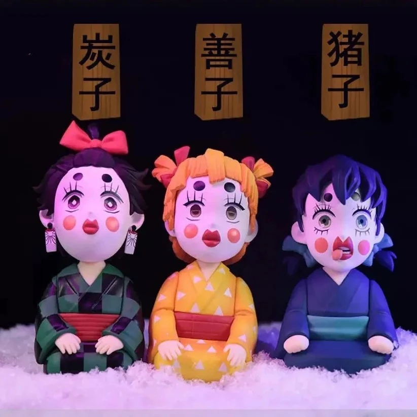 Tanjiro Zenitsu Inosuke TAKARA TOMY Demon Slayer Flower Street Kapitel Doppelköpfiges Modell Spielzeug Schreibtischdekoration Fans Sammlergeschenk