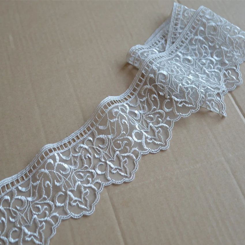 2Yds/Lot 8cm Wide Transparent Gazue Fluorescent Beige Pattern Flower Embroidery Lace Trim For Garments,Wedding Underwear Bra