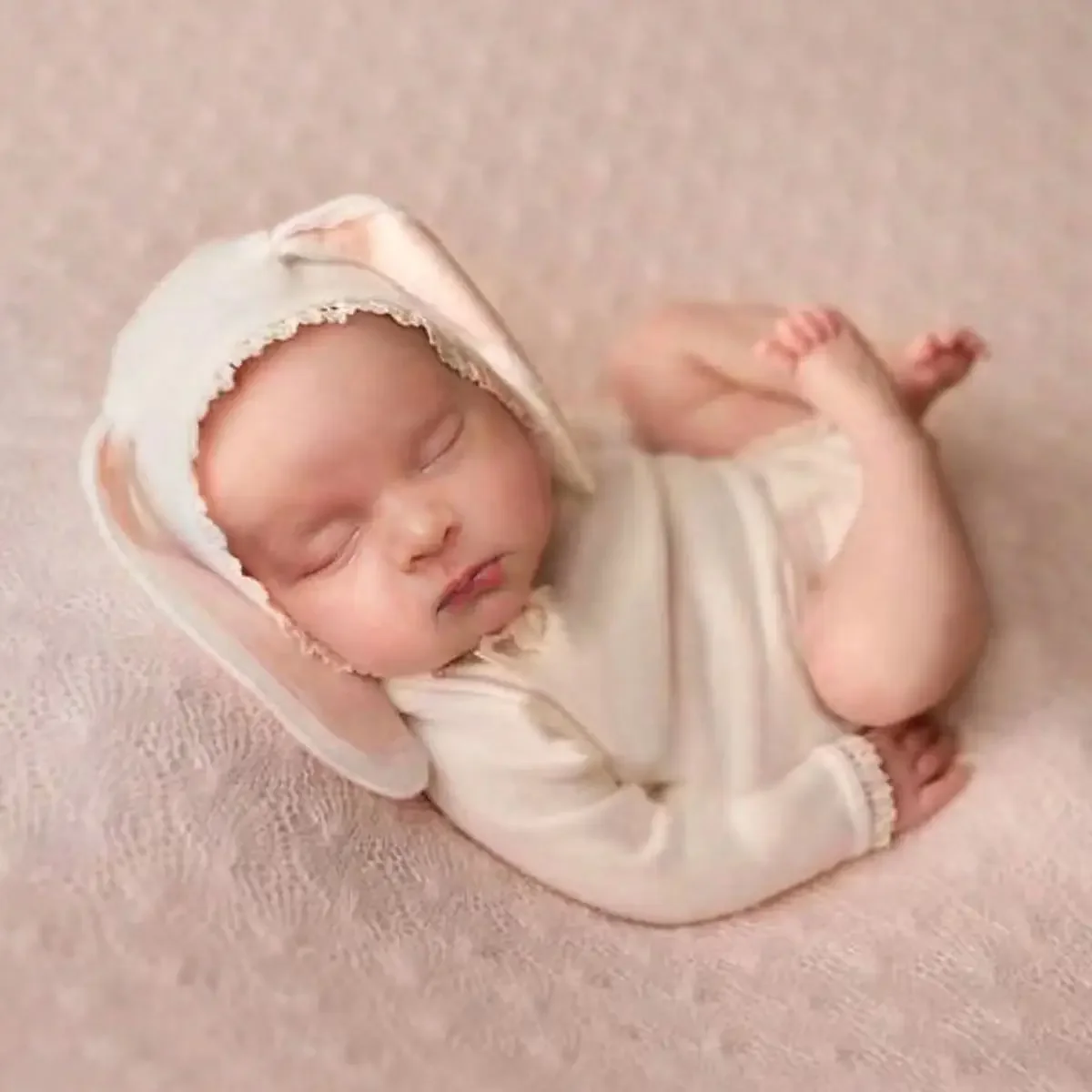 

Newborn Photography Props Outfits for Photo Shooting Long Sleeve Baby Bodysuit Big Rabbit Ears Hat Infant Props Photo Clothes