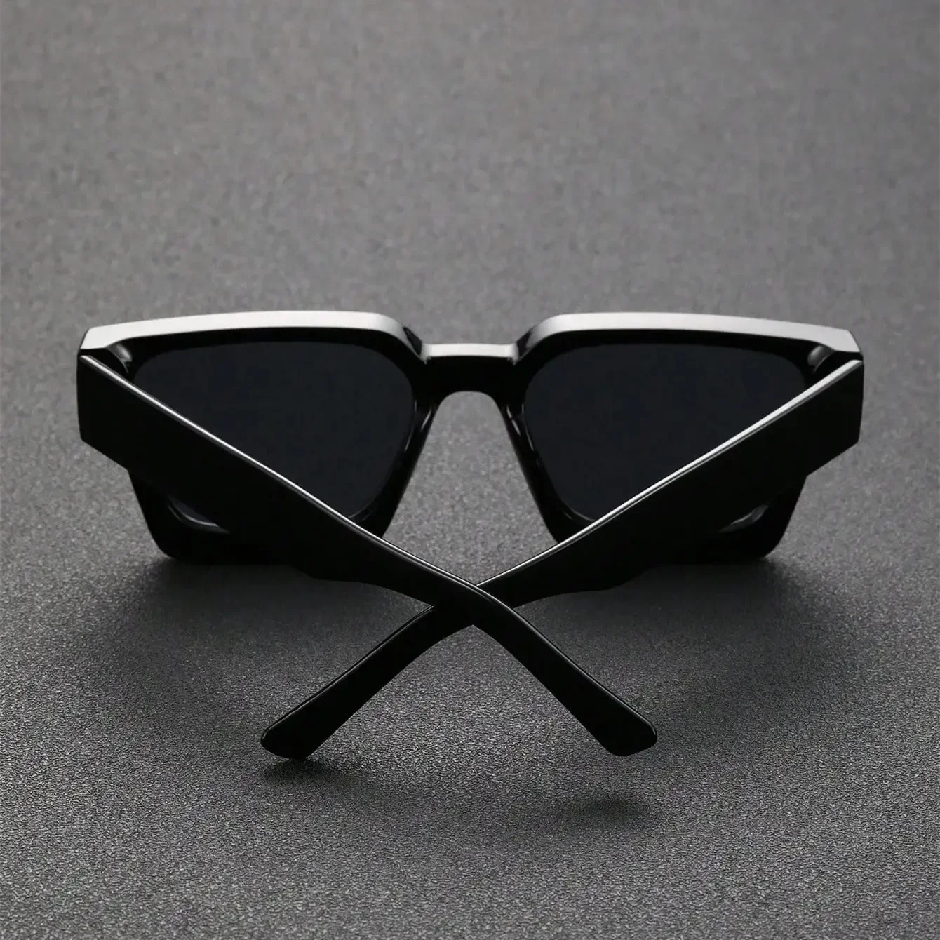 1 Stück Herren-Sonnenbrille, klassische modische Sonnenbrille mit quadratischem Rahmen, modisches Accessoire, unverzichtbar für den Urlaub, modischer Artikel – Detail 2