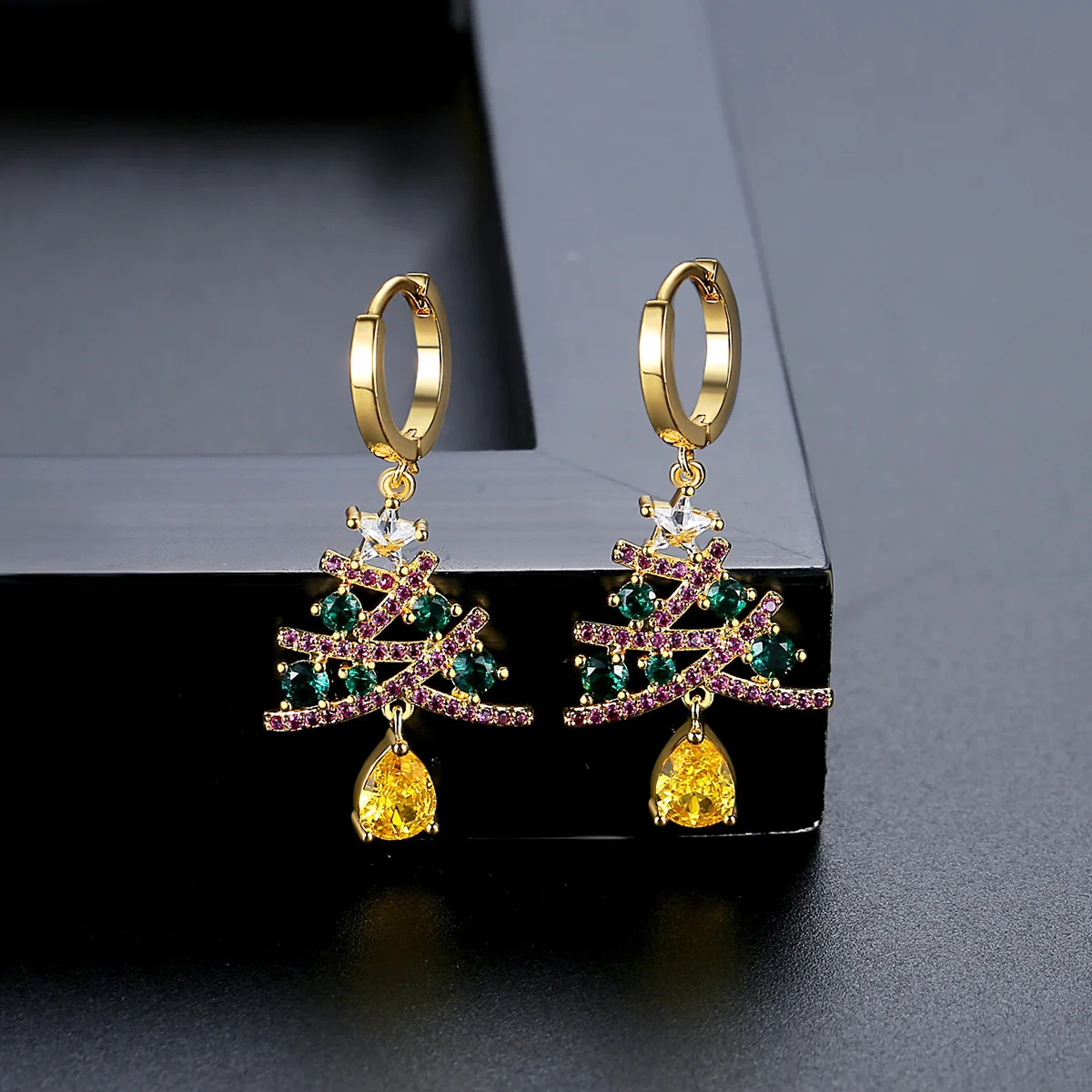 

Cross-border sales of Christmas tree zircon earrings in Europe and the United States