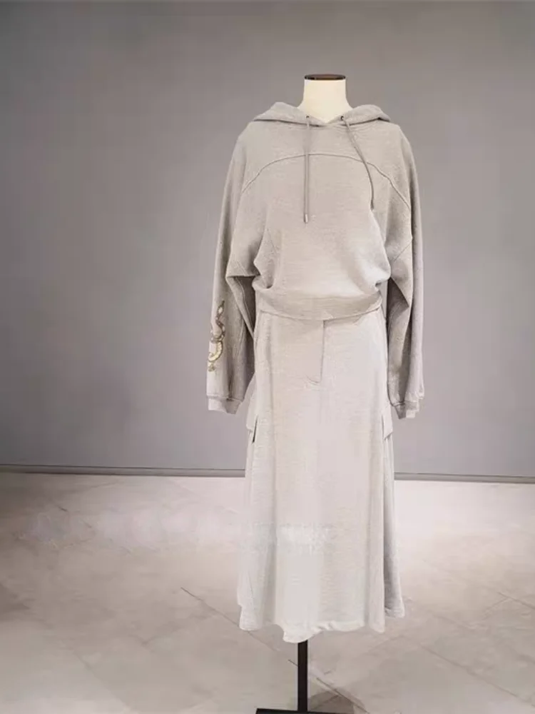 

Повседневный комплект с юбкой с капюшоном, женский осенне-зимний комплект свободного покроя для поездок на работу, универсальный утягивающий комплект из двух предметов