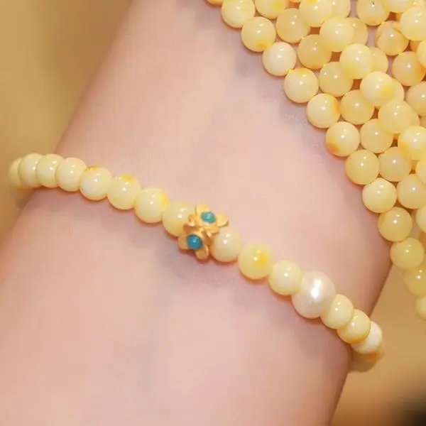 Picking Flowers Busy Natural Beeswax Bracelet Women's True White Nectar With Turquoise Small Round Beads Handstring Niche Design