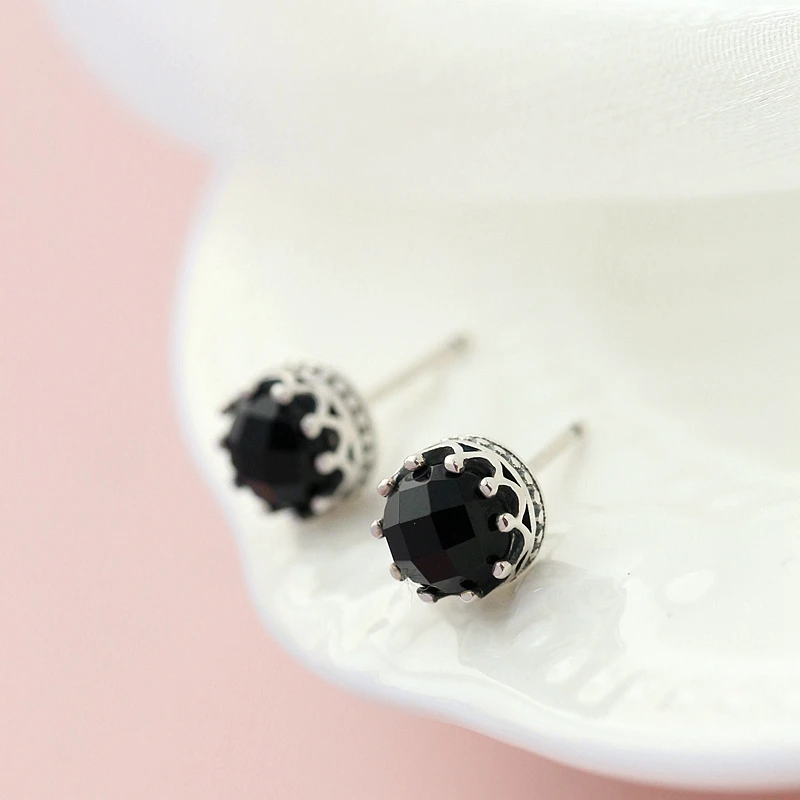 

Authentic 925 Sterling Silver Earring Lady Retro Charm Inlaid Natural Black Agate Earring Trendy Style Jewelry Gift