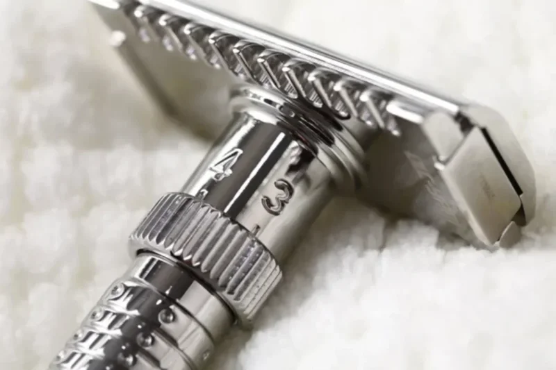 YAQI Adjustable Ultima Open Comb Stainless Steel Men's Safety Razor,Barber-Luxury Grooming Essentials - for Precision Shaving view 5