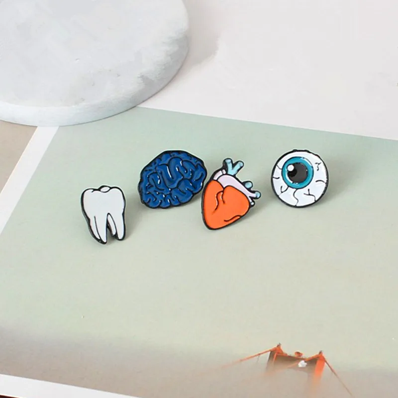 Fashion Design Color Drop Oil Human Body Organs Brooches Clip Needle Eye Teeth Brain Heart Pins Lapel Pin For Women Jewelry