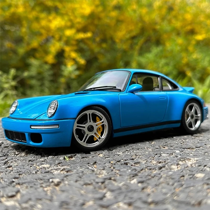 AR 1:18 RUF CTR Almost Real Alloy Fully Open Car Model