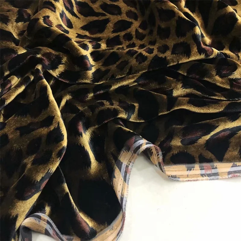 Fashion Classic Leopard Print Silk Velvet Fabric Gold Velvet Light Luxury Sexy Clothing Hot Dance Trend Sewing Fabric Dresses