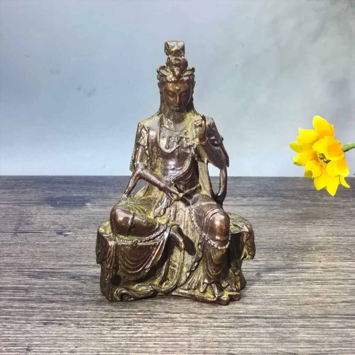 Meditating guanyin bodhisattva Statue Sculpture Figurines Home Garden Decoration Statues For House ﻿