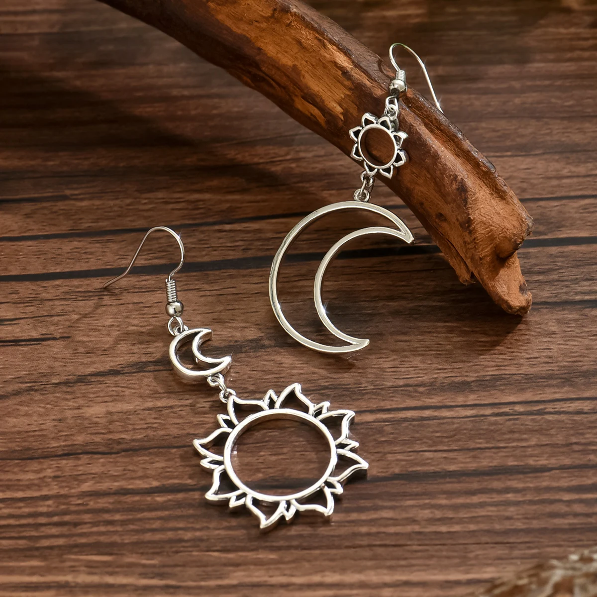 Bohemian Sun Moon Hollow Out Pendant Earrings New Senior Temperament For Women Jewelry Gift #4