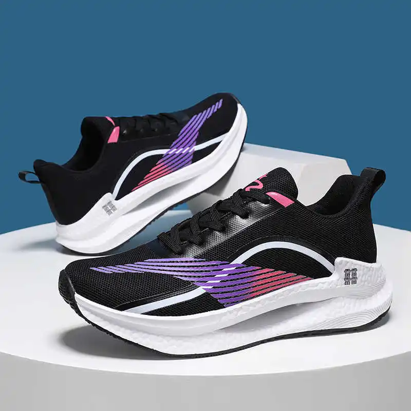 Punta rotonda con fori Basket Tennis Uomo Sneakers da uomo in tessuto Scarpe di lusso per uomo Marche Design sportivo Fuori ordine in offerta