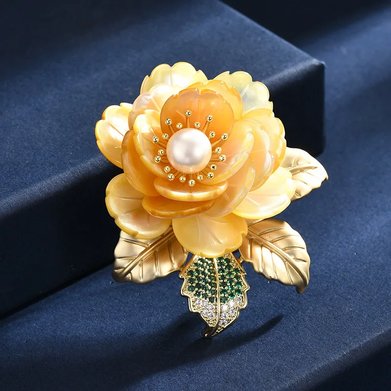 High-end Luxury Natural Shell Yellow Peony Women Brooches Elegant Freshwater Pearl Camellia Corsage Female Accessories Pins