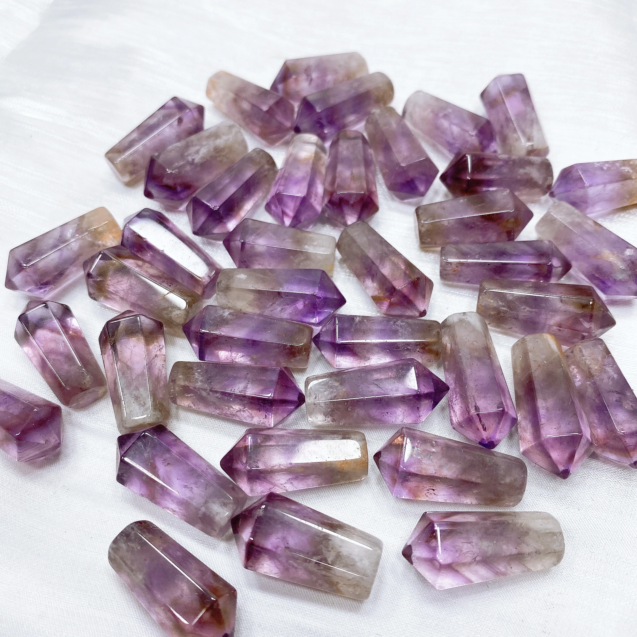 25mm Natural Mini Amethyst Tower Crystal Quartz Stone Point Meditation Reiki Healing Home Decoration Ornament Pocket Gift