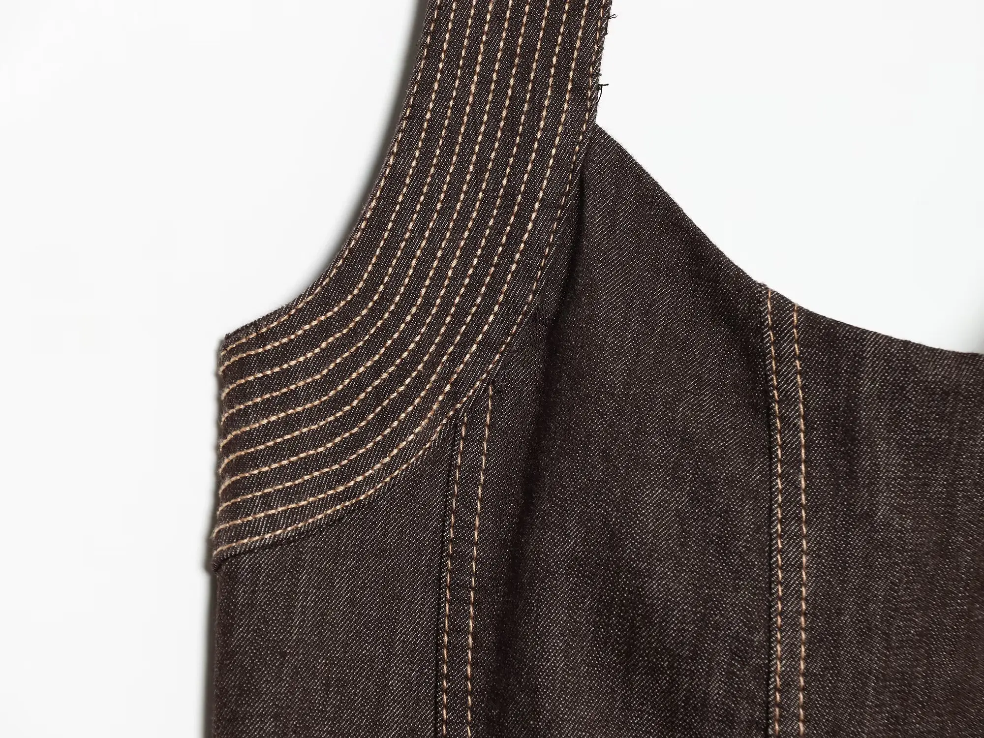 Damen Sexy Rückenfreies Neckholder-Kleid, Modisches Ärmelloses Einfarbiges Kleid, Elegantes Schlankes Sommerkleid in Braun – Detail 10