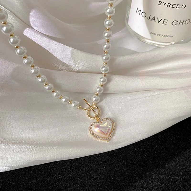 Fashion Heart Shaped Pearl Necklace for Women Crystal Butterfly Beads Pendant Choker Wedding Party Vintage Korean Jewelry Gifts