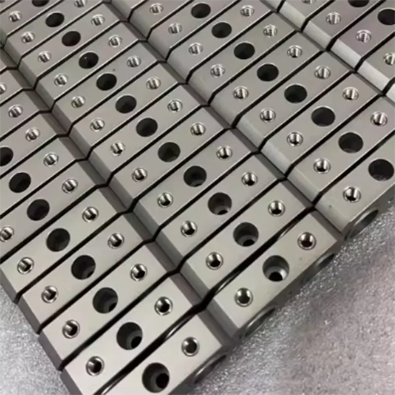 

China Cutom CNC Precision Machining Milling 6061 7075 Anodized Aluminum Alloy Motorcycle CNC Machining Service