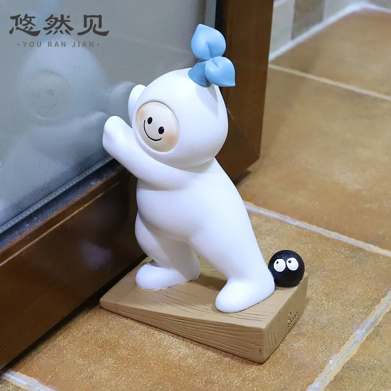 Creative home decor resin door stopper, cartoon door pusher, unique and novel study desk bookend