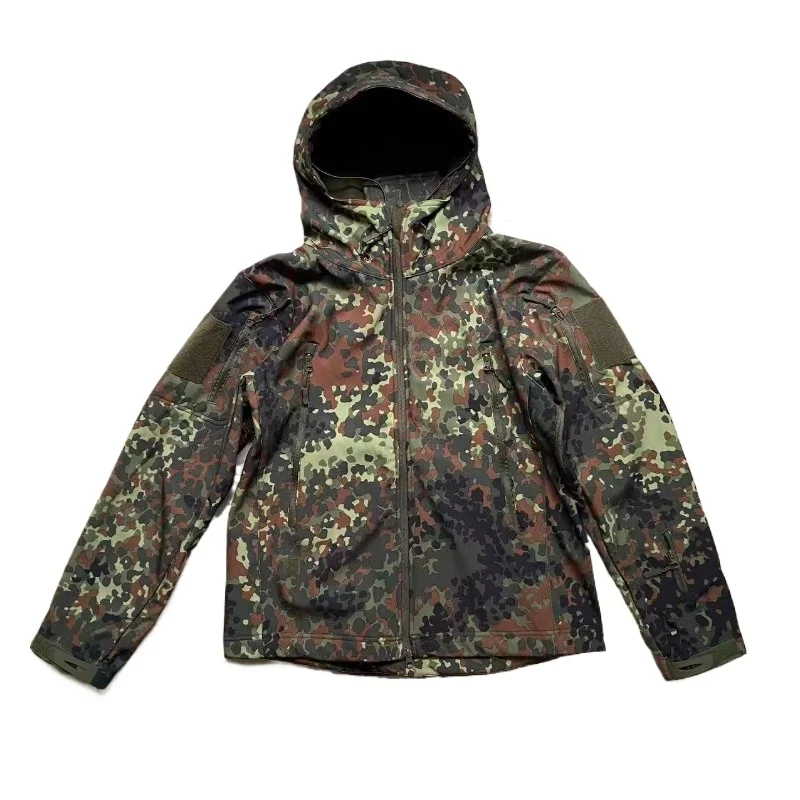 Deutsche Flecktarn-Tarnung Taktische Jacke für Herren Winter Thermo-Fleece Softshell Kampfmantel Militär TAD Kapuzen-Oberbekleidung