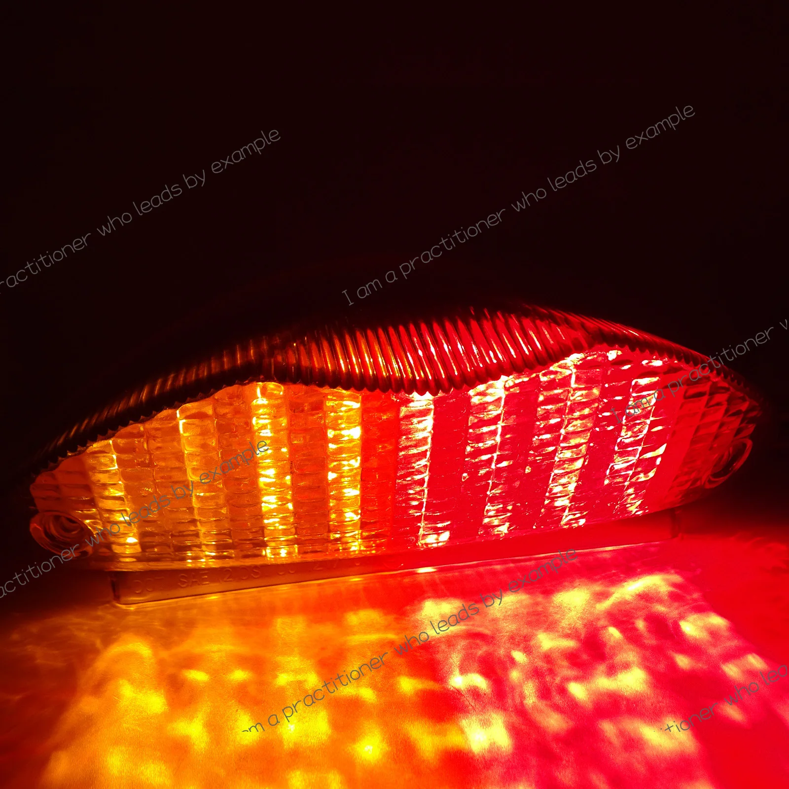 

Applicable to BMW BMW F650GS G650GS R1200GS LED taillight brake turn signal assembly