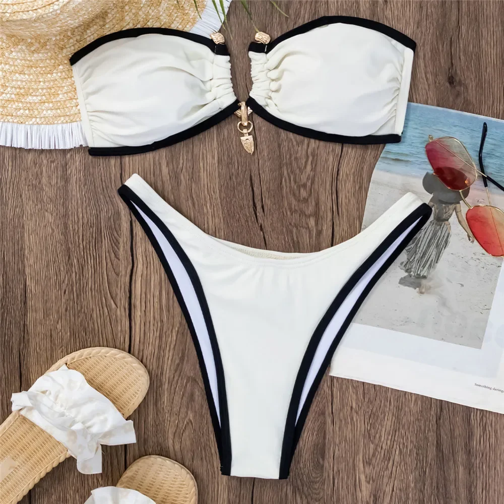 

White Bandeau Bikinis Sets Woman Sexy Swimsuit Contrast Color Metal Buckle Swimwear High Cut Bathing Suit Brazilian Bikini Mujer