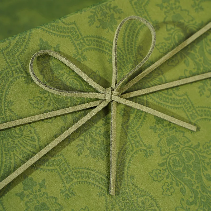 Custom. Dark Green Box In Stock Box Empty Box Top and Bottom Lid Scarf Shirt Packaging Box