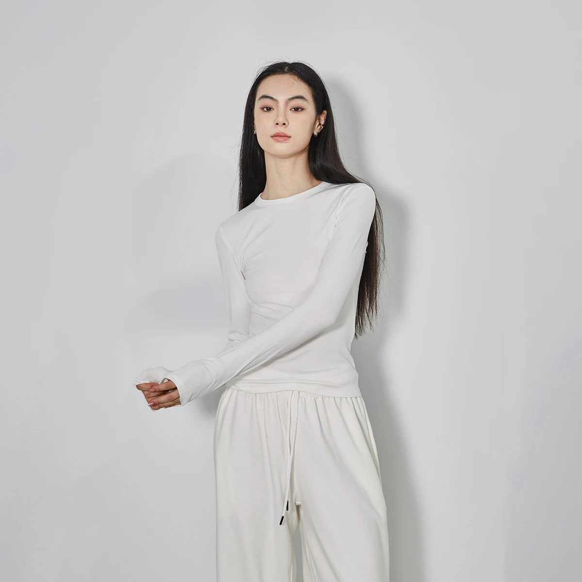 C-GEM-American Spicy Girl 모달 긴팔 티셔츠 - 레귤러 숄더, 피부 친화적, 슬림핏 가을 겨울 레이어링 탑