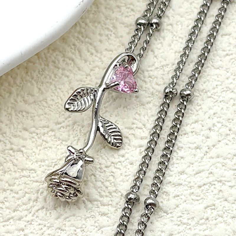 

Rose Flower Pink Love Heart Copper Pendant Necklace for Women Girls Stainless Steel Silver Color Aesthetic Chain Jewelry Gift