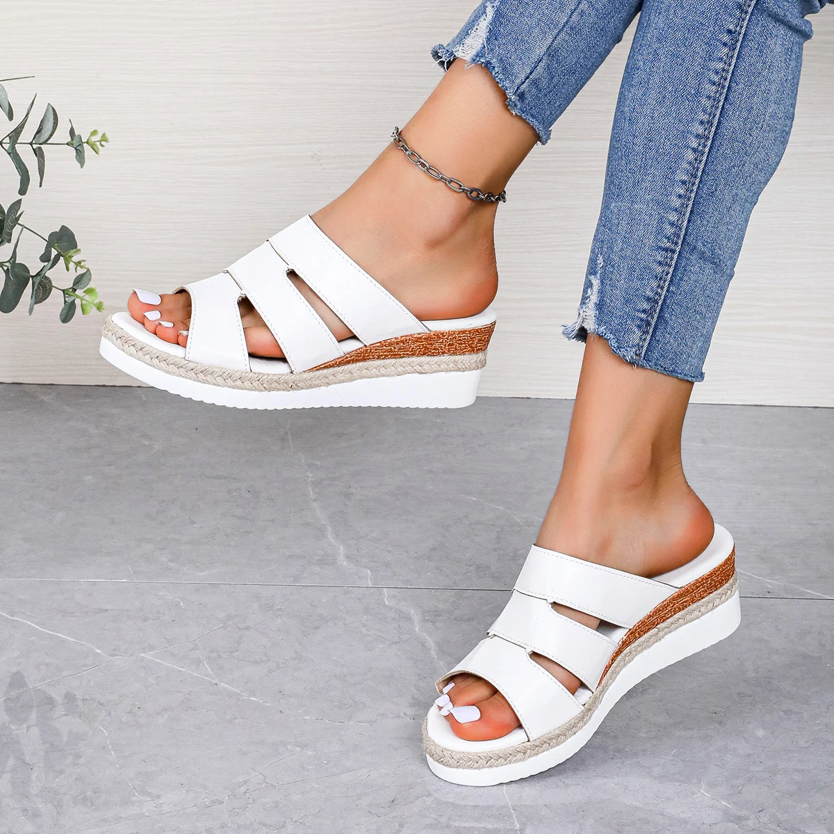 Summer Women Slippers 11CM Wedges Round Toe Slip-On Street Style Korean Style Platform Fashion Party Shoes For Women