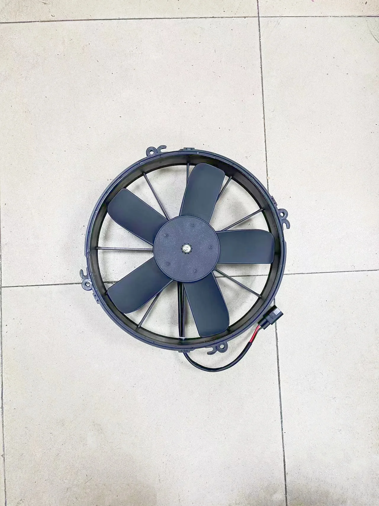 

Car air conditioner Bus condensing fan Cooling fan 24V 261C hair dryer Suitable for bus and bus