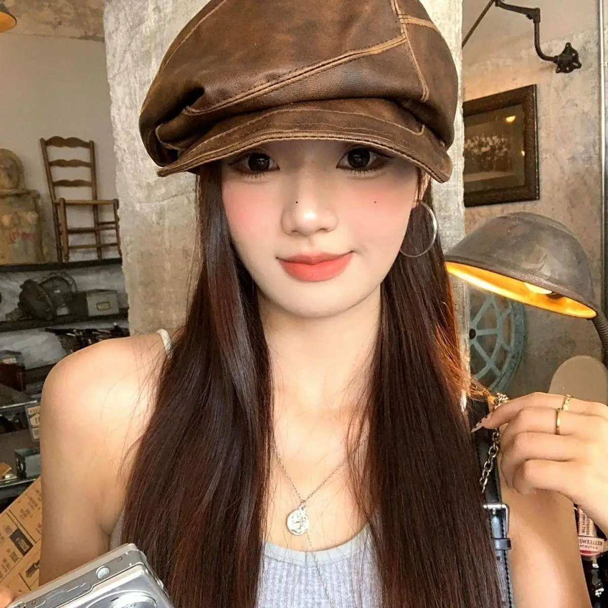 PU Leather Beret Hat for Women Newsboy Cap Baker Boy Hat Flat Cap Cabbie Hat Adjustable Stitching Distressed Berets
