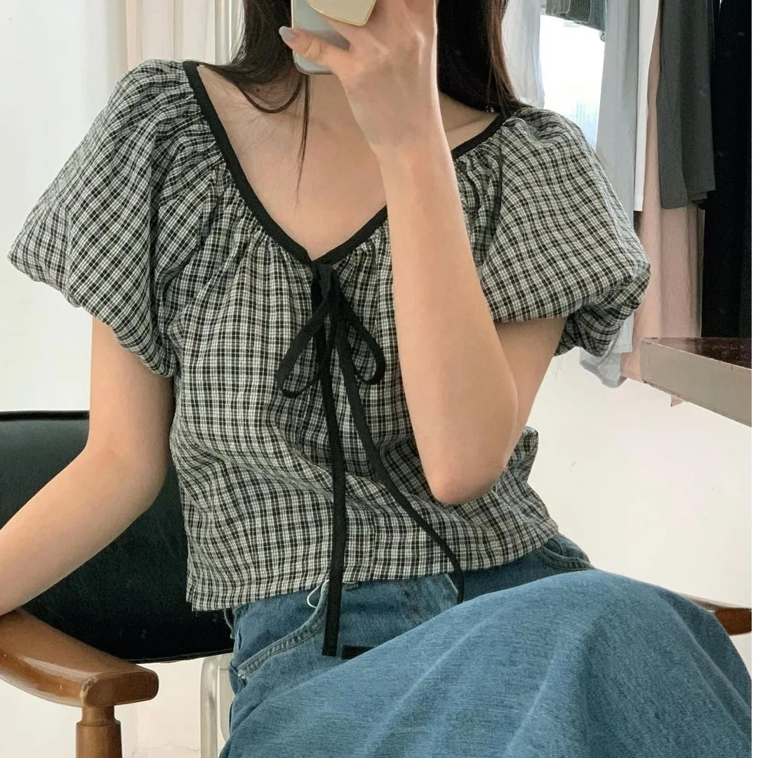 

Summer Anti-Aging Plaid Short Sleeve V-Neck Slim Fit Lantern Sleeve Women's Shirt Korean Style Commute Fashion Breathable Cot...