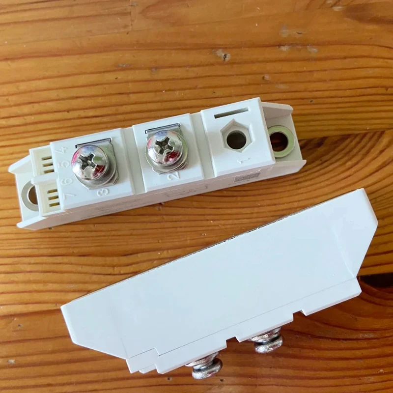 

Brand New Original SKVC 20A460C Module SKVC20A460C Fast shipping