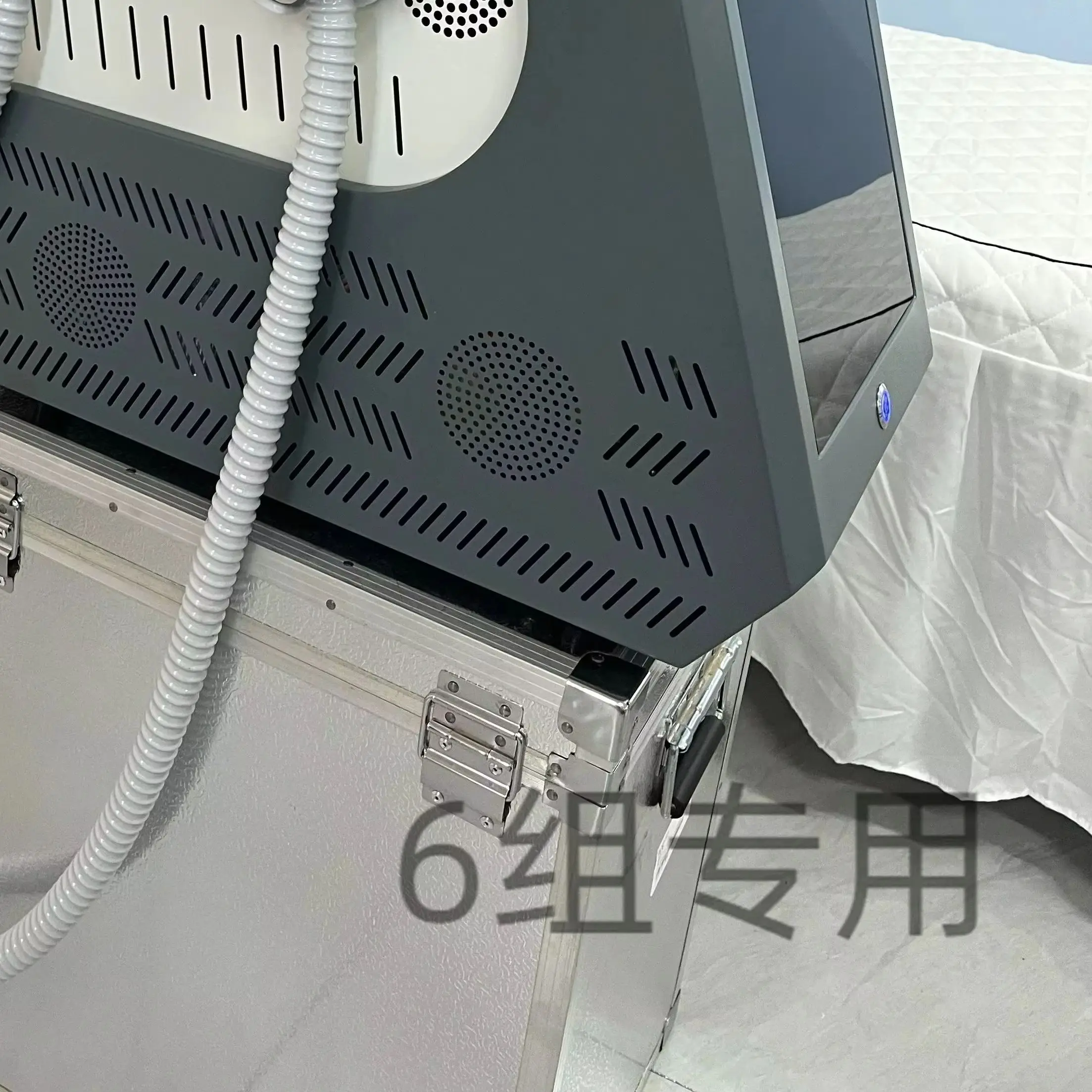 

MYOslim 6500W EMS Body Sculpt Machine Hi-emt Lose Weight Body Slim Muscle Stimulation Professional Beauty Salon Equipment