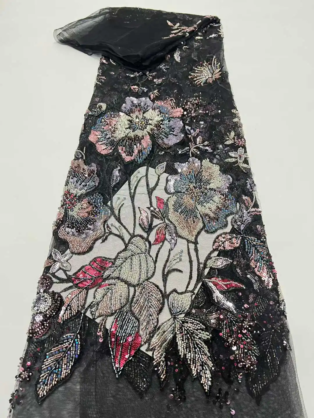 

Luxurious African Sequins Lace Fabric High Quality 2026 Heavy Beads Embroidery French Tulle Lace for Wedding Dress