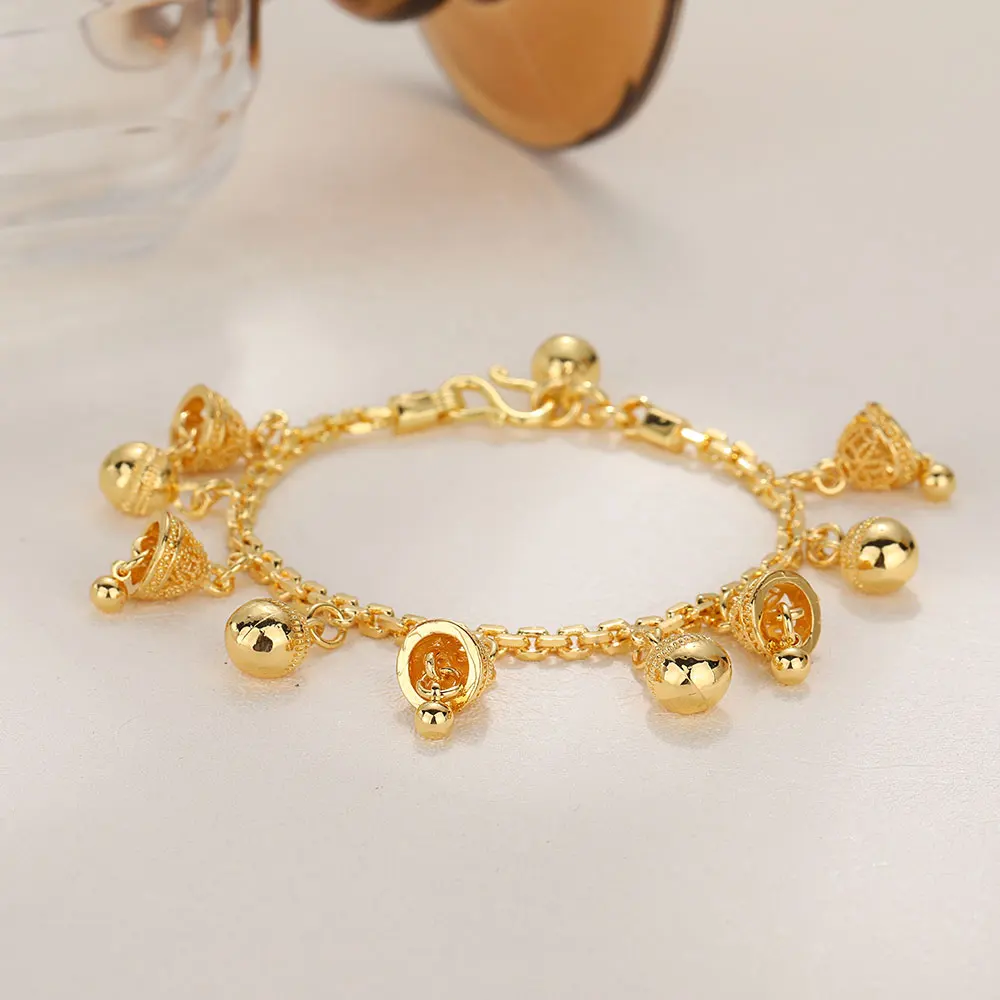 New High Quality Sense of Fashion Jewellery Womens Bracelet Bell Pendant Vintage Style Bracelet