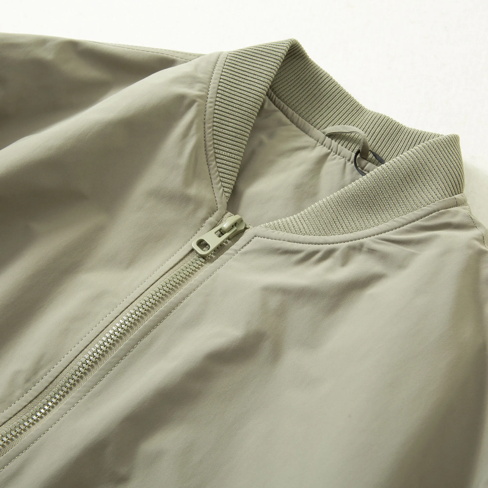 Men's Winter Thiened Cotton Jaet Baseball Collar Flight Cotton Coat Warmth Waterproof Windproof Polyester  Long Sve