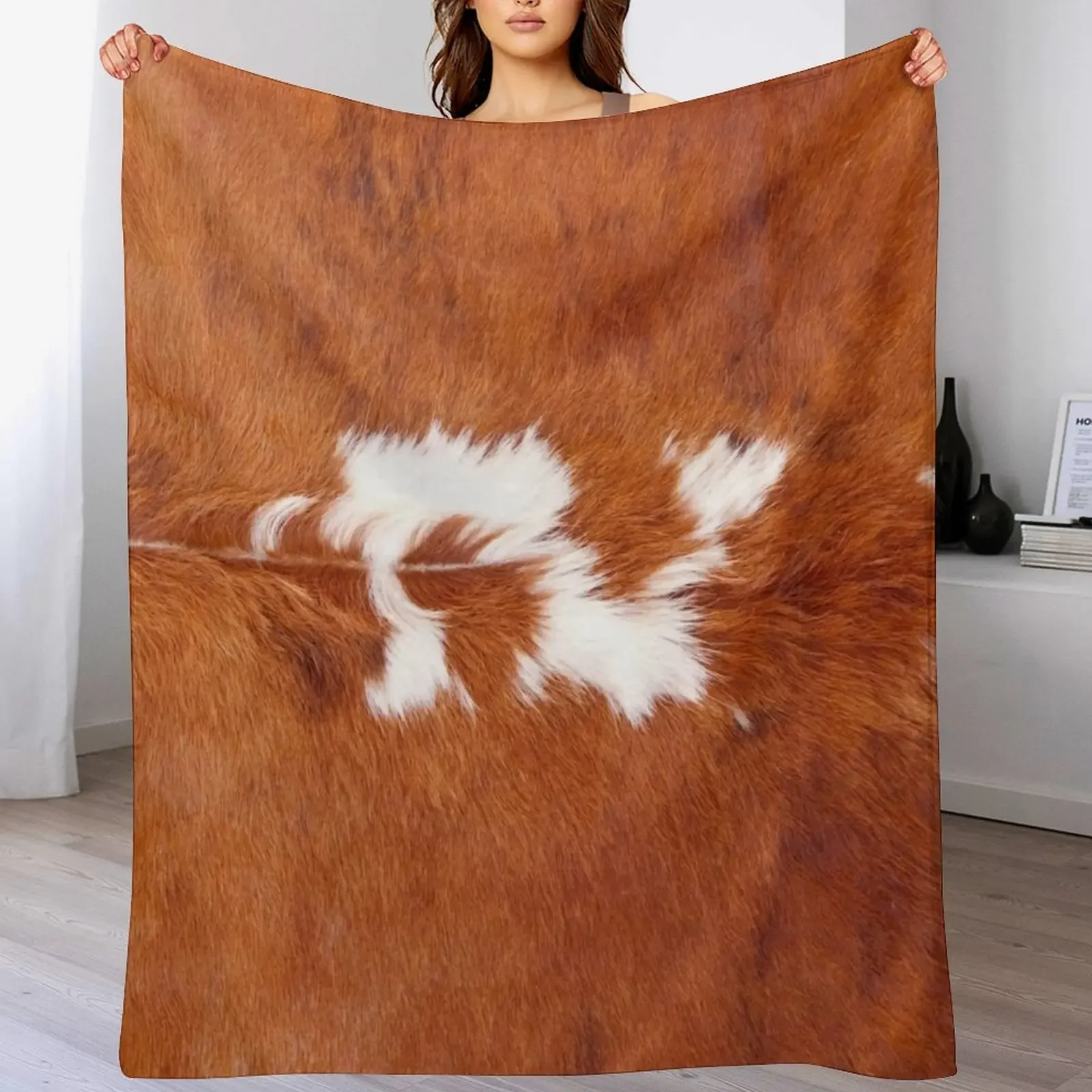 New Luxury cowhide pattern in brown and white Throw Blanket Cozy Light Blanket for Travel Camping Picnic