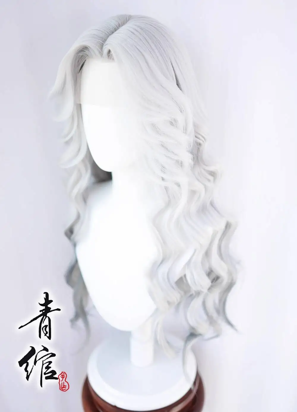Identity V Psychologist Heat Resistant Cosplay Wig White Gradient Gray Long Curly Hair Survivor Psychologist Cosplay+wig Cap view 4