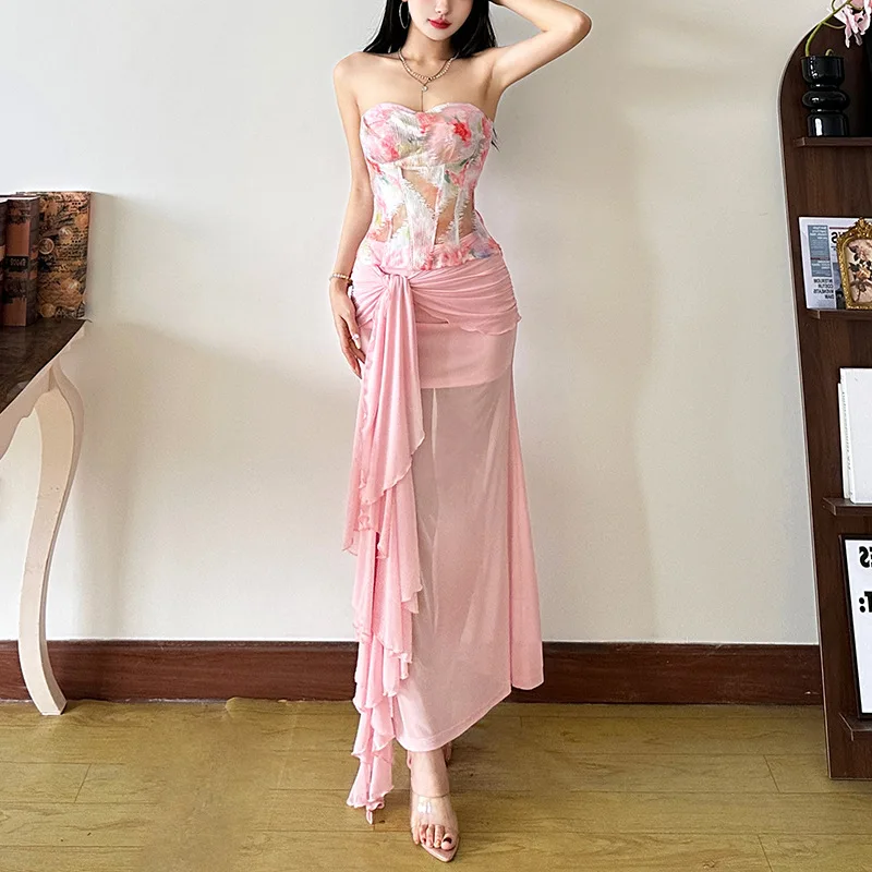 Spring New Women's Solid Color Slim Fit Chest Wrapped Vest Fashionable High Waisted Skirt Set