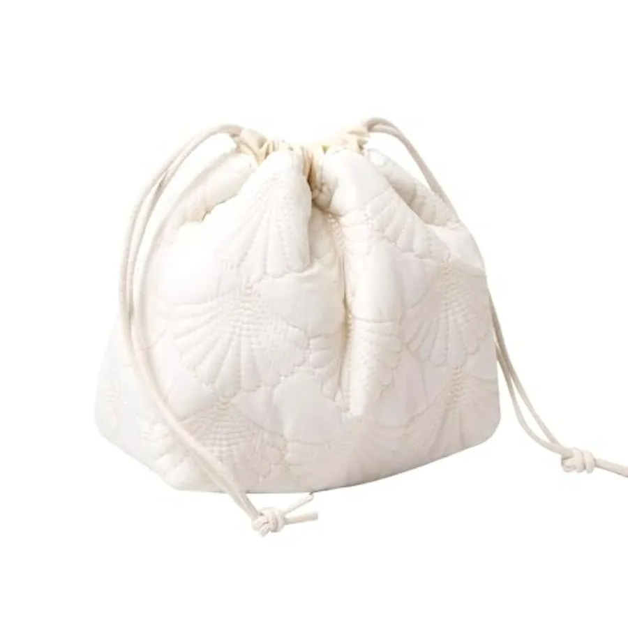 

Aesthetic Cotton Quilted Drawstring Makeup Bag - Cute Travel Toiletry Organizer with Canvas Lining, Lightweight and Durable Cos