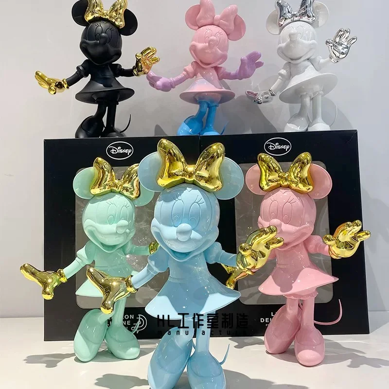 20cm Disney Minnie Mouse Action Figure Resin Statue Collection Doll Room Decor Fashion Model Ornament Toys Christmas Gift