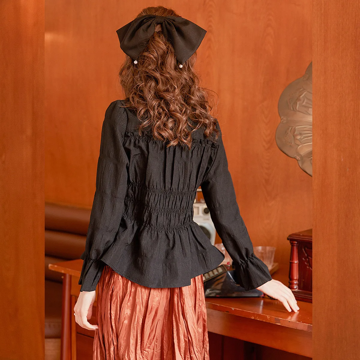 LOUIS YAO New Puff Long Sleeve Shirt 2025 Spring Round Collar Shoulder Slim Women's Shirt Stretchless Cardigan Women's Tops