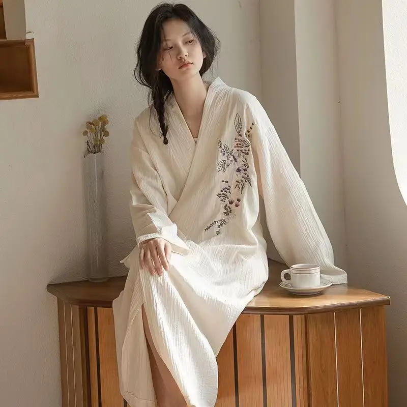 

Autumn Robes Women Vintage Ambroidery Chinese Style Long Sleeve Bathrobes Sweet Home Feminie Sexy Lace-up Sleepwear Classy Midi